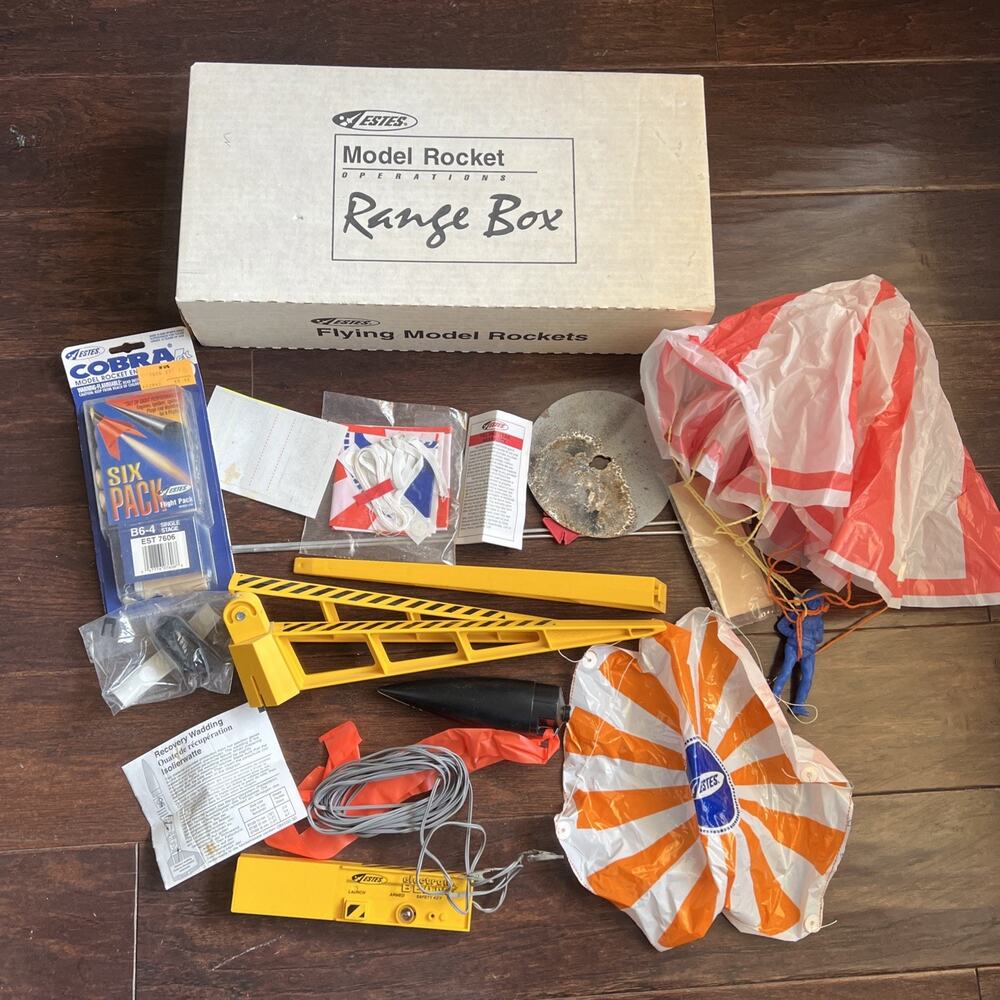 VTG Estee Model Rocket Operations Range Box Flying Model